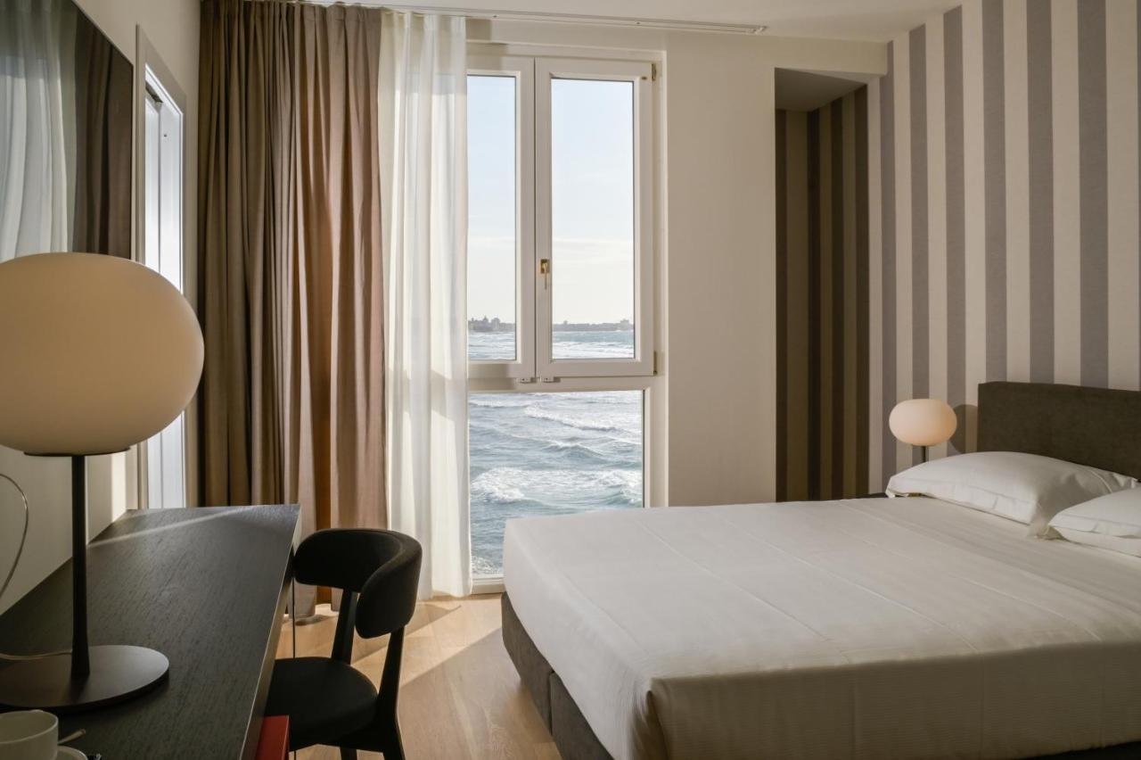 Hotel Punta Tipa Trapani Kültér fotó